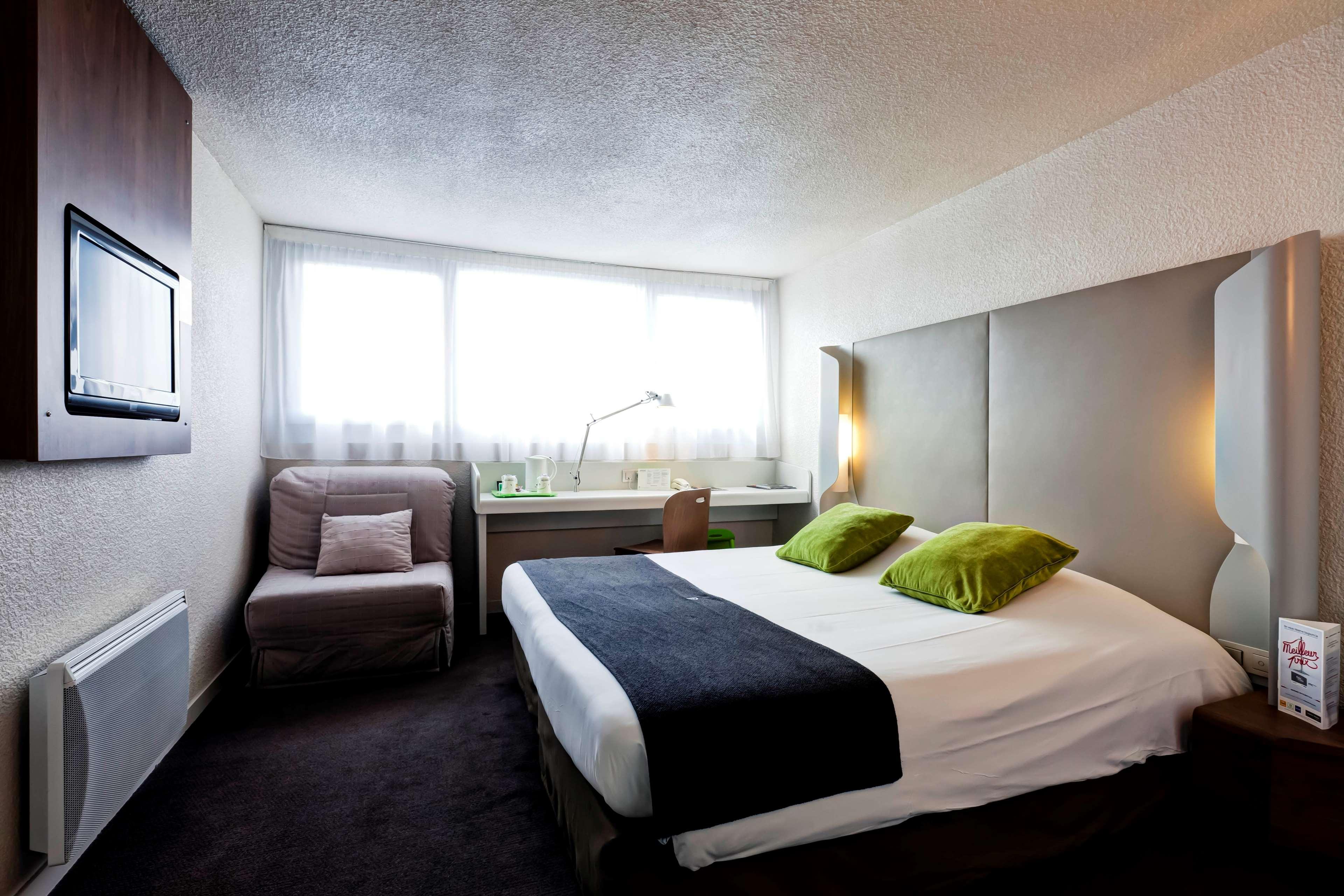 Campanile Creteil - Bonneuil Sur Marne Hotel Exterior photo