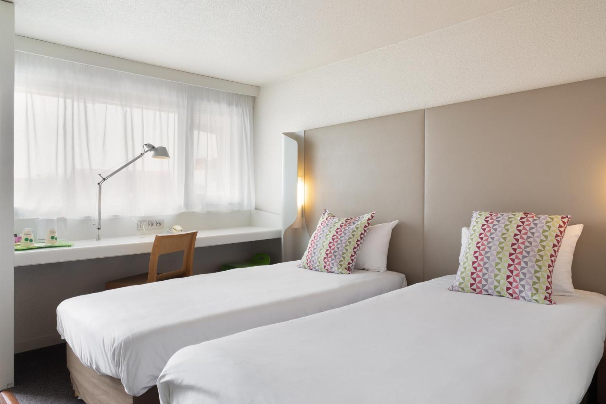 Campanile Creteil - Bonneuil Sur Marne Hotel Exterior photo