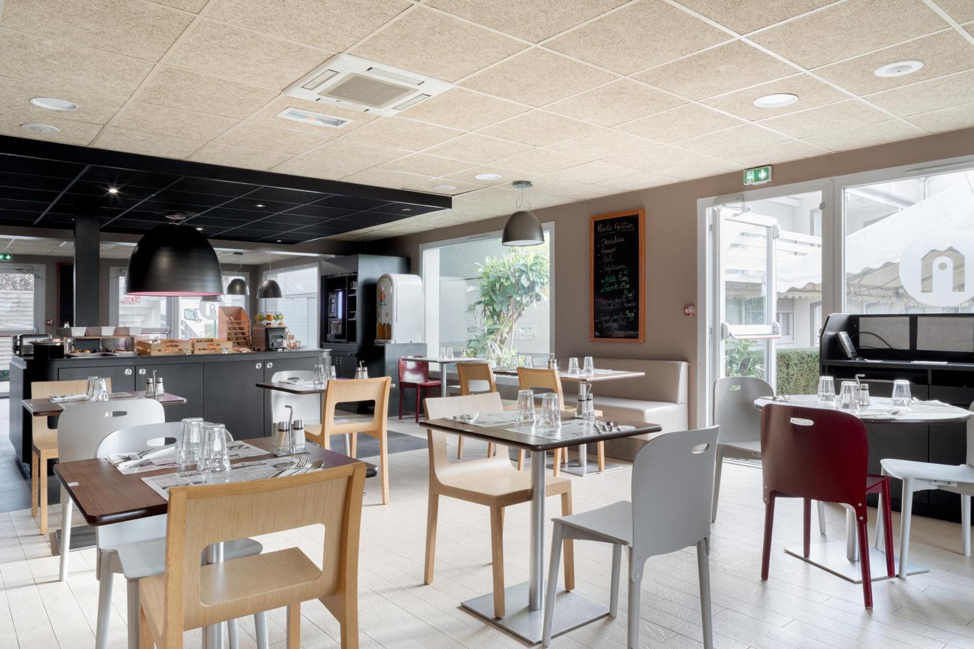 Campanile Creteil - Bonneuil Sur Marne Hotel Exterior photo