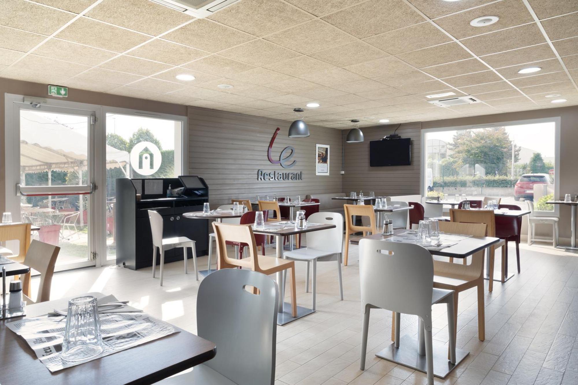 Campanile Creteil - Bonneuil Sur Marne Hotel Exterior photo